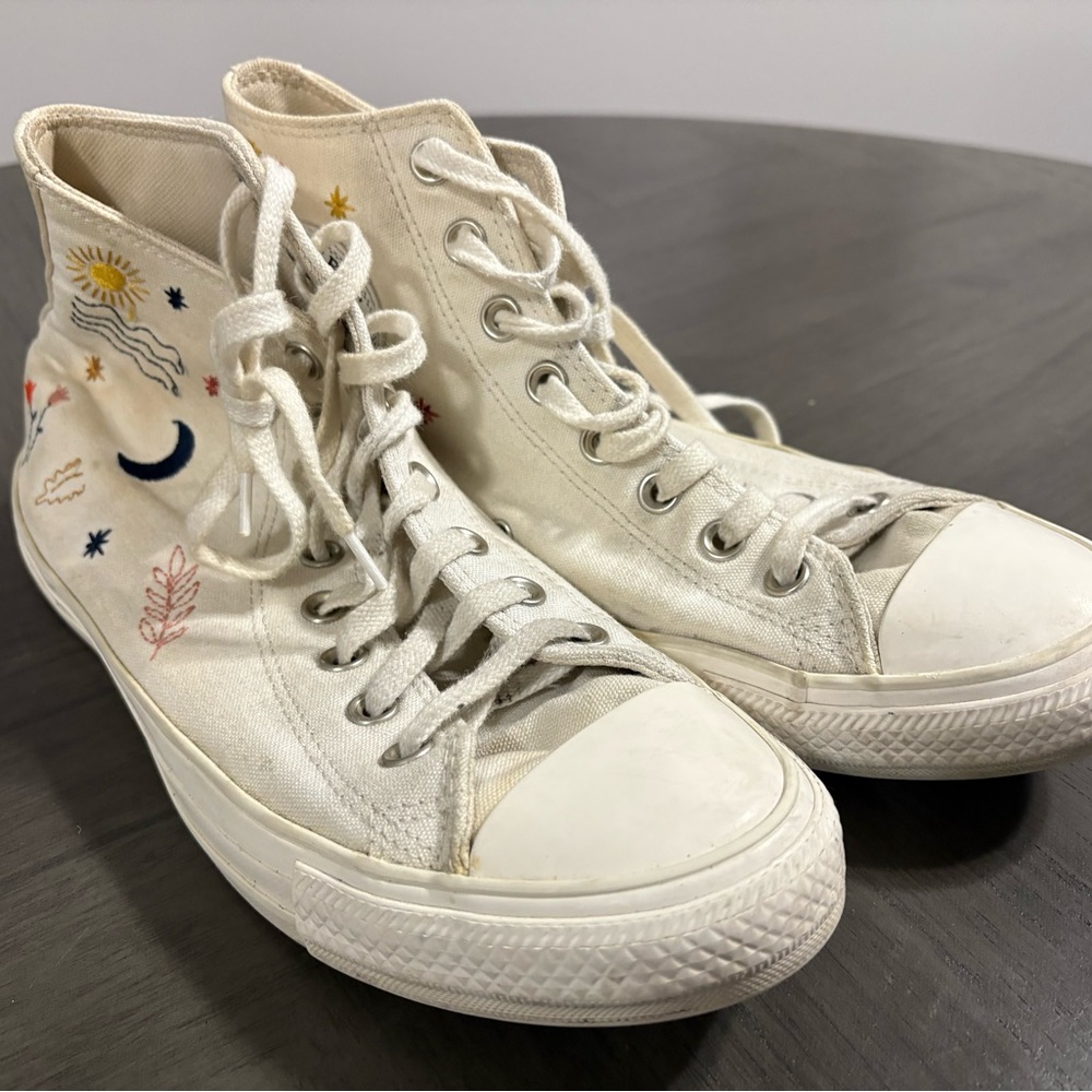 Converse White High-Top Sneakers with Colorful Embroidery